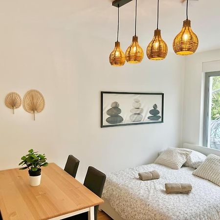 Rooftop Apartment With Balcony & Free Parking ウィーン エクステリア 写真