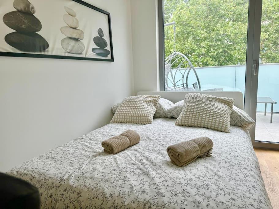 Rooftop Apartment With Balcony & Free Parking ウィーン エクステリア 写真